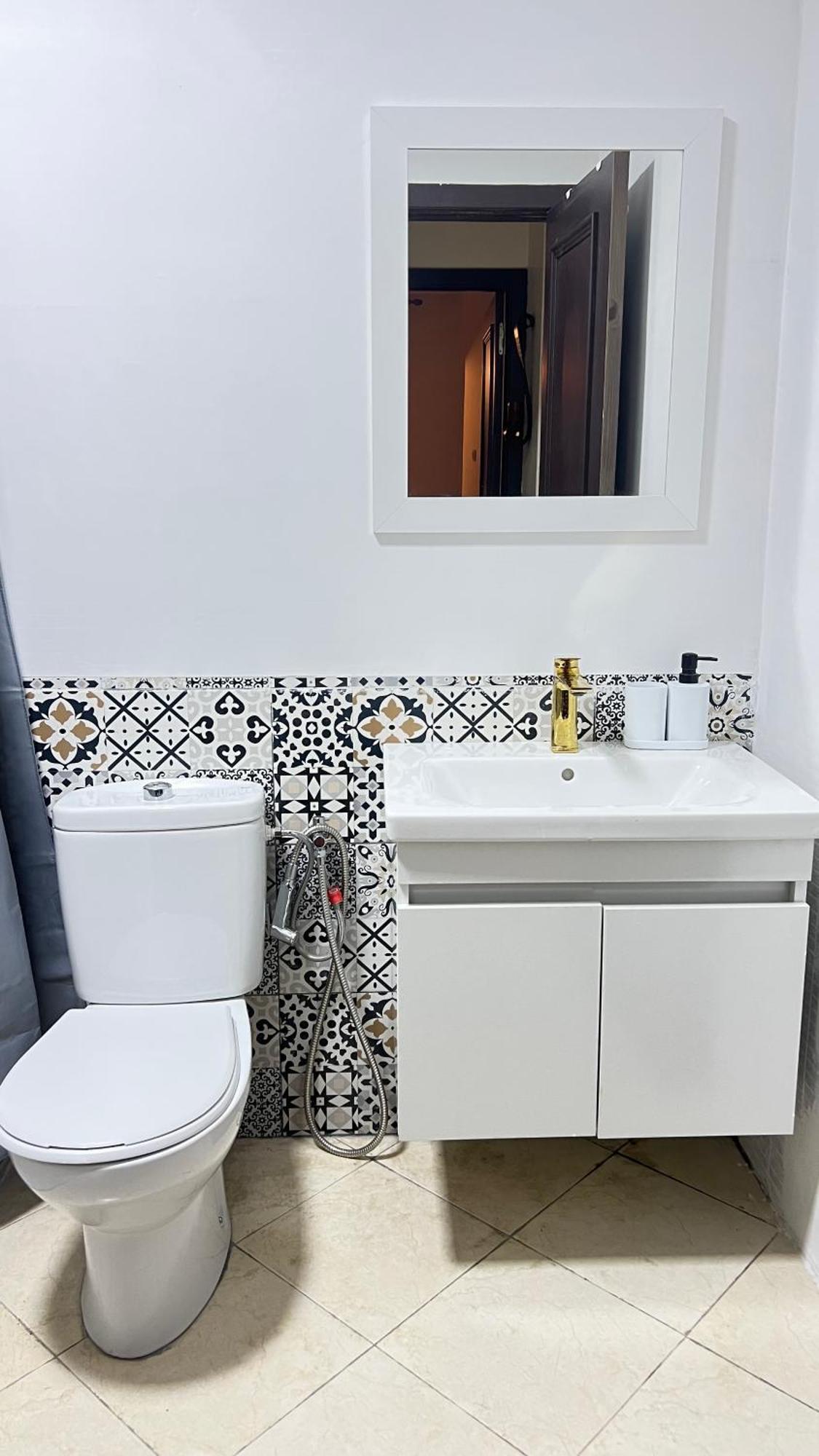 Magnifique Appartement Spacieux Confort Propre Familial 2 Chambres Salon Et Salle A Manger A 20Mn A Pied De Place Jemaa El Fina 4 Piscines Dans Espace De Golf A 12 Mn En Voitures L Entree Est Gratuit Pour La Clientele Ouvert Entre 10H Et 20H مراكش المظهر الخارجي الصورة